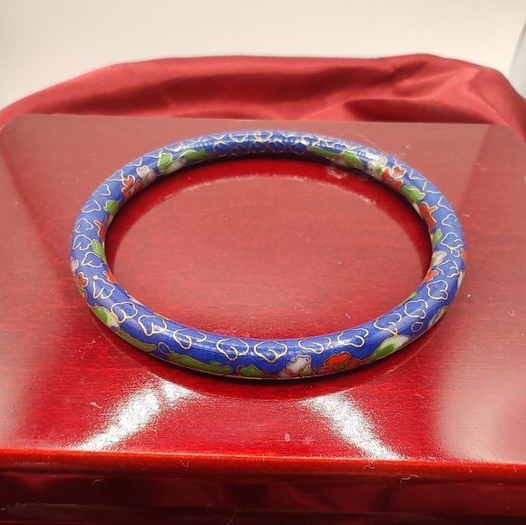 Beautiful Vintage Blue Cloisonne Bangle Size 7 and 3/4 - Picture 2 of 6